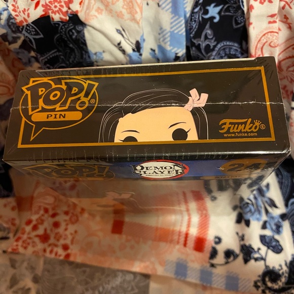 Nezuko Pin - Picture 5 of 10